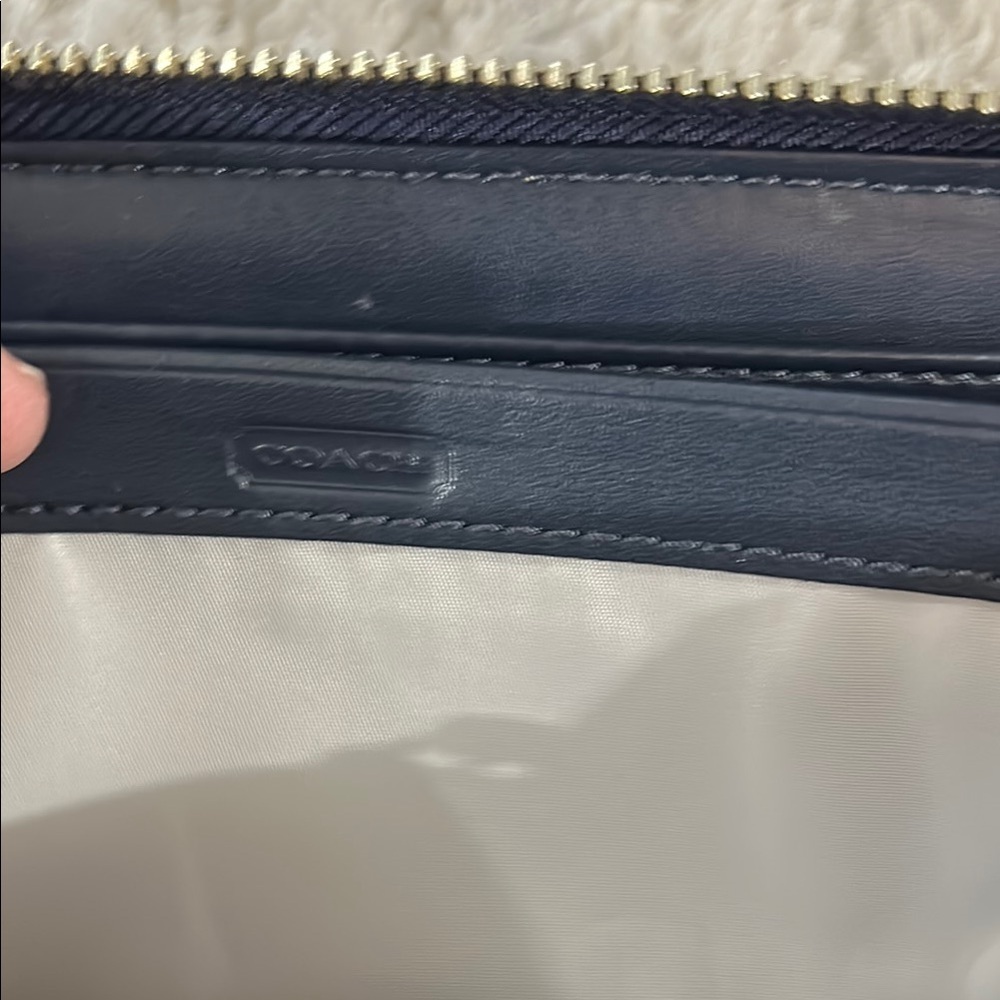 Coach Signature Jacquard Long Zip Around Wallet Navy & Gray | Pristine Condition - Picture 9 of 11